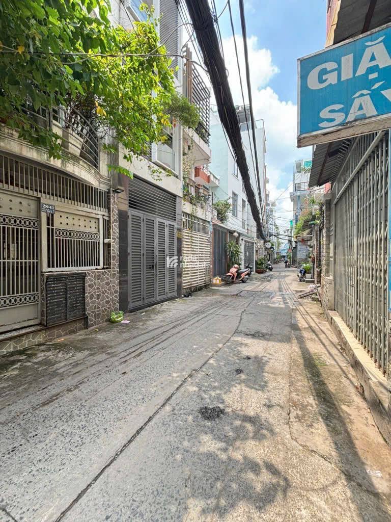 [PHÚ NHUẬN] XD: HẦM TRỆT 3 LẦU - NỞ HẬU - HXH 4.2x15 - GIÁ CHỈ 8.9 TỶ