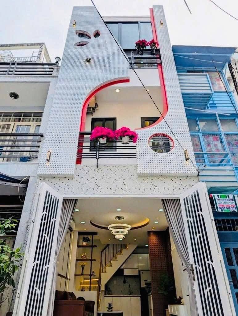 Bán nhà sổ riêng gần sân bay giá siêu đẹp, đường Cửu Long, Phường 2, Tân Bình SHR