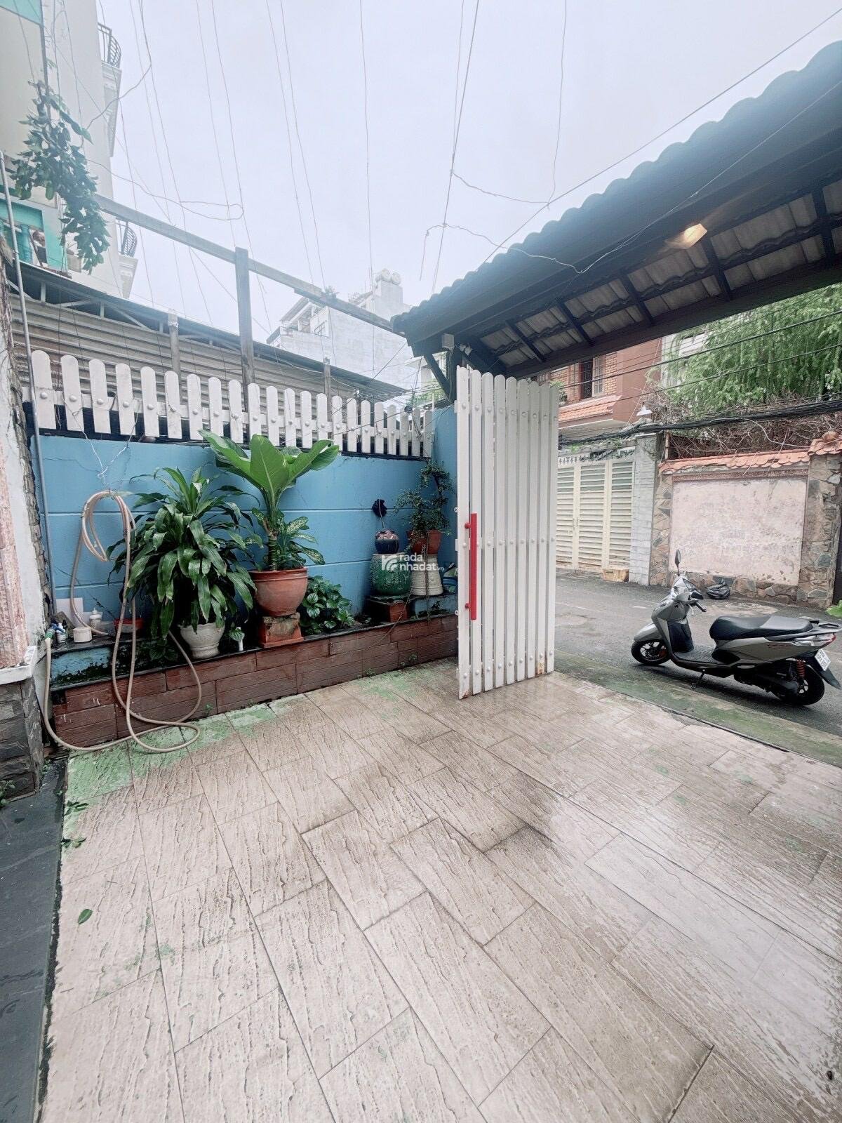 GIẢM 2.2 TỶ - NHÀ ĐẸP BÙI ĐÌNH TÚY 4 TẦNG 100M2 VUÔNG A4 - GIÁ 18.8 TỶ