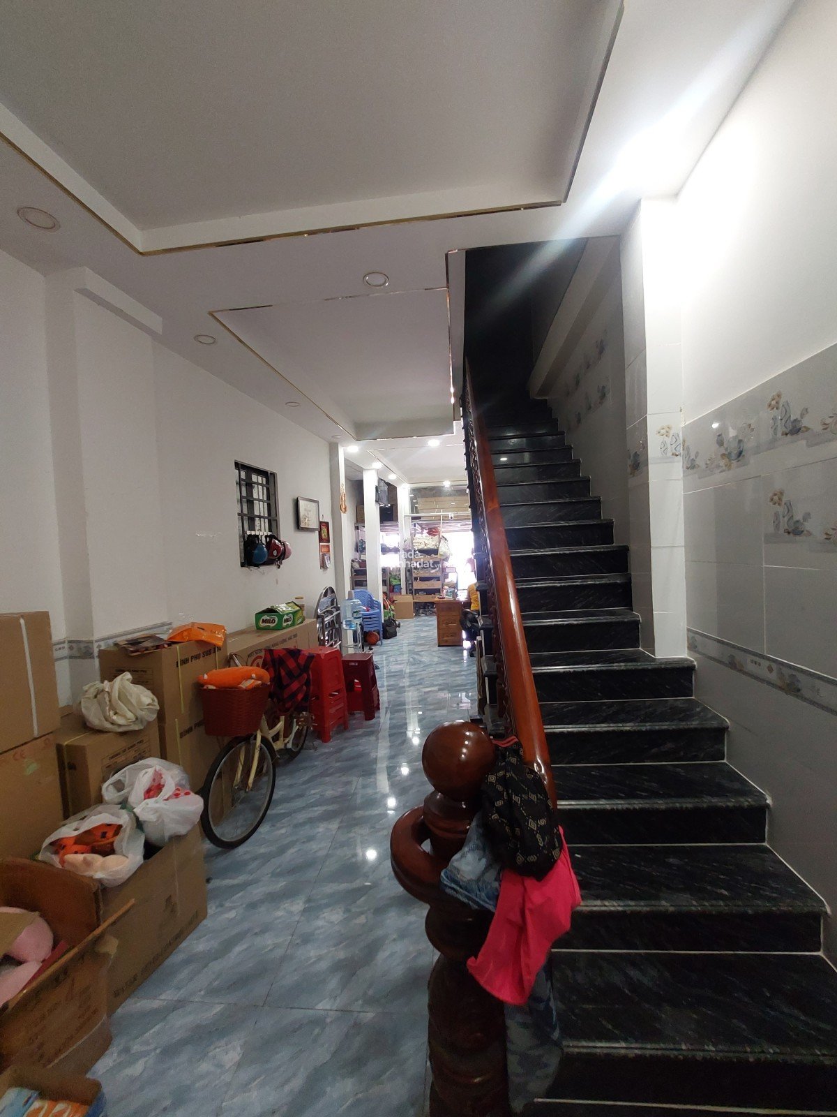   Nhà bán Trường Thọ Thủ Đức 79m2 , kinh doanh tốt, giá chỉ 6.7 tỷà và chốt nhanh! 