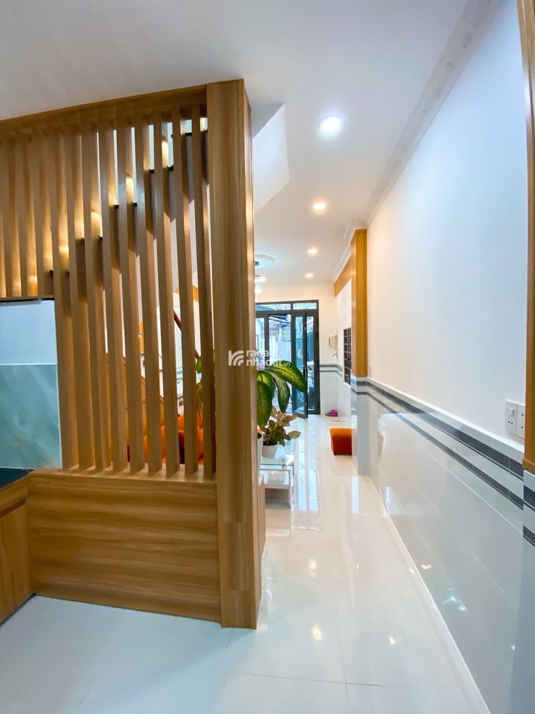 Bán Nhà 2 Tầng Phạm Thế Hiển P5 Q8, KDC Hiện Hữu, SHR Hoàn Công Đủ, Chỉ4,45 Tỷ