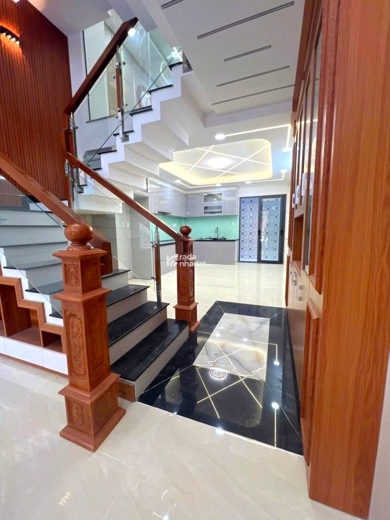  MỚI TOANH- HẺM XE TẢI - 5 TẦNG - GÒ XOÀI - CHỈ NHỈNH 8 TỶ XÍU 