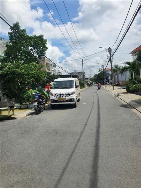 MTKD căn góc phường Phú Định Q8, 102m2 3 tầng ngang 5m, gần trường chợ, nhỉnh 11 tỷ TL