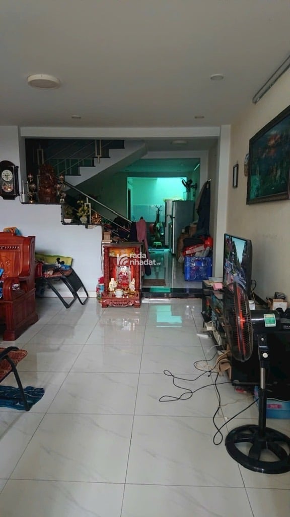 NHÀ ĐẸP - 82M2  RỘNG RÃI - GIÁP TÊN LỬA - HẺM Ô TÔ - GIÁ LẠI RẺ  