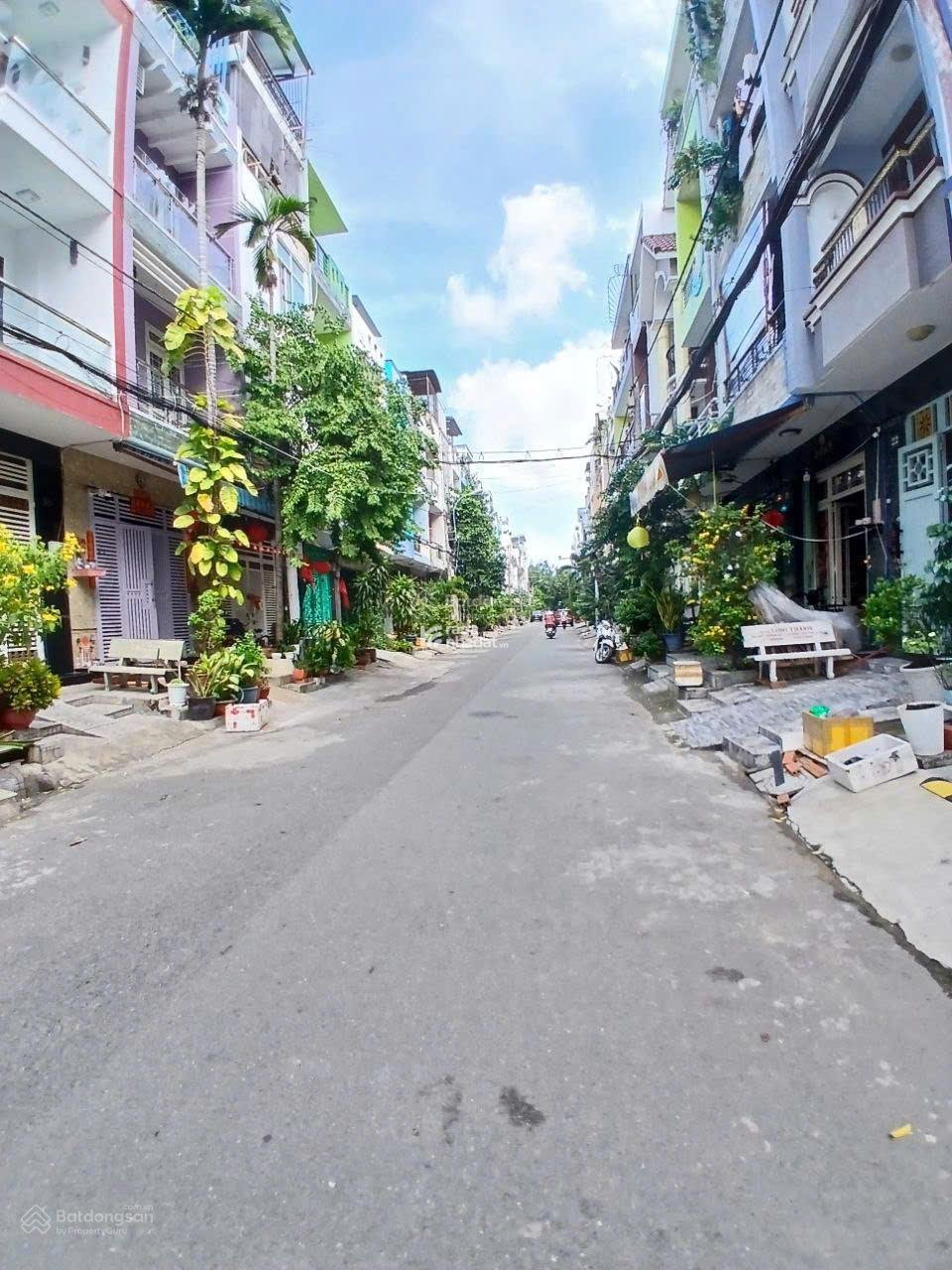 Nhà mới 100% đường Số 74 Q6 (4x17) 4 tầng. Chỉ 11,2 tỷ 