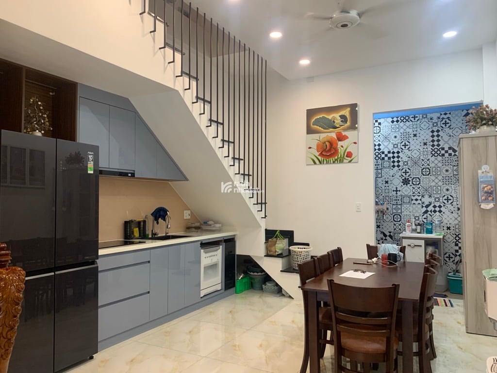 SIÊU PHẨM NHÀ ĐẸP HẺM NHỰA 6m, 3 TẦNG GẦN CC SUNVIEW, 4,1X13 CHỈ 7,3 TỶ
