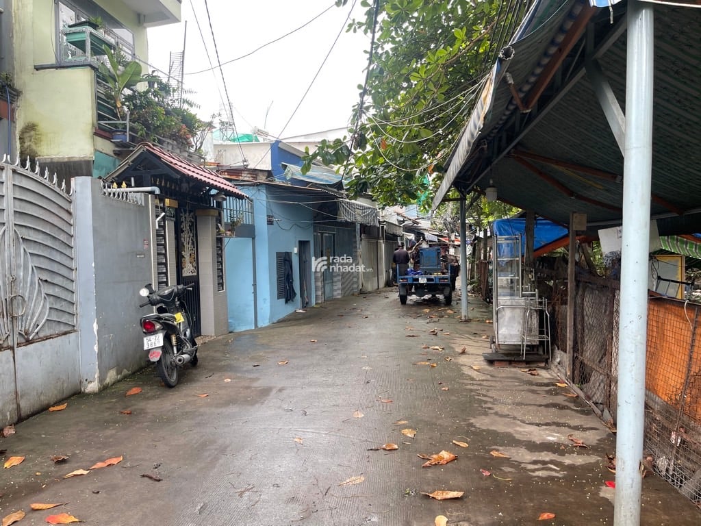 NHÀ CẤP 4 CAO LỖ.P CHÁNH HƯNG. QUẬN 8. LÔ GÓC THOÁNG MÁT 6,1T.