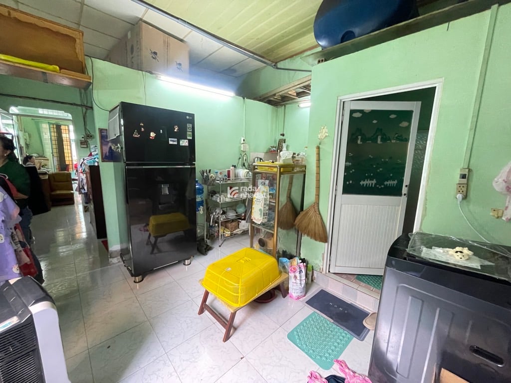 NHÀ CẤP 4 CAO LỖ.P CHÁNH HƯNG. QUẬN 8. LÔ GÓC THOÁNG MÁT 6,1T.