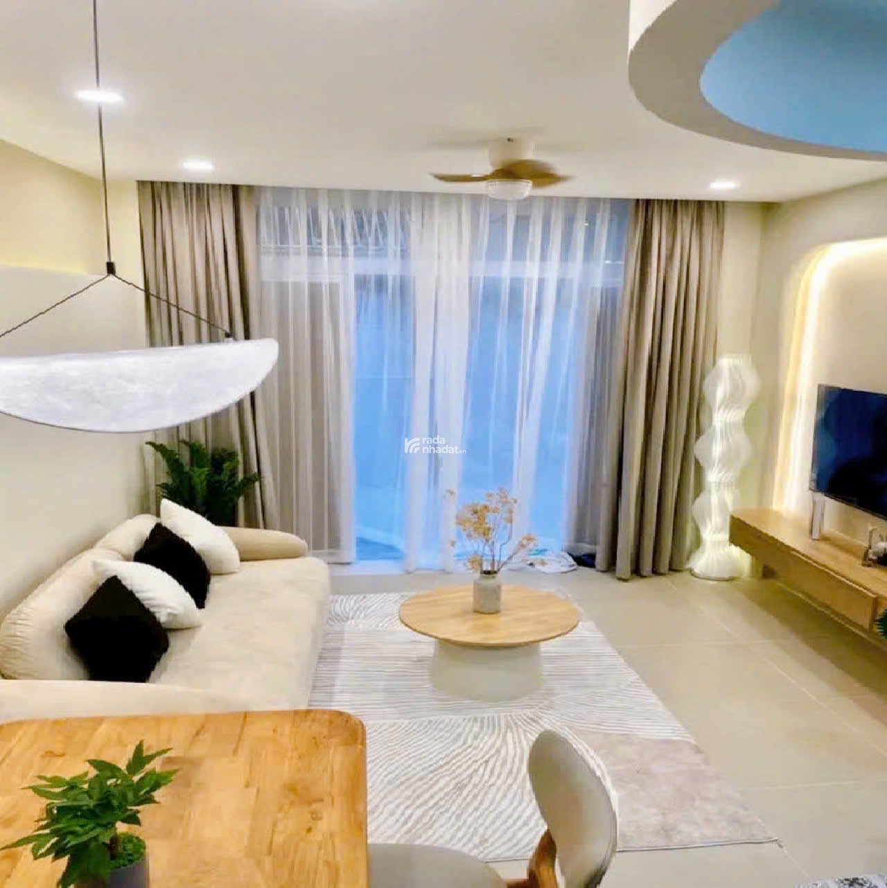 Nhà mới Hẻm Ô Tô Trường Sa - Quận Phú Nhuận - 3.9 x 6.6 m - 5 Tầng - 7.85 tỷ