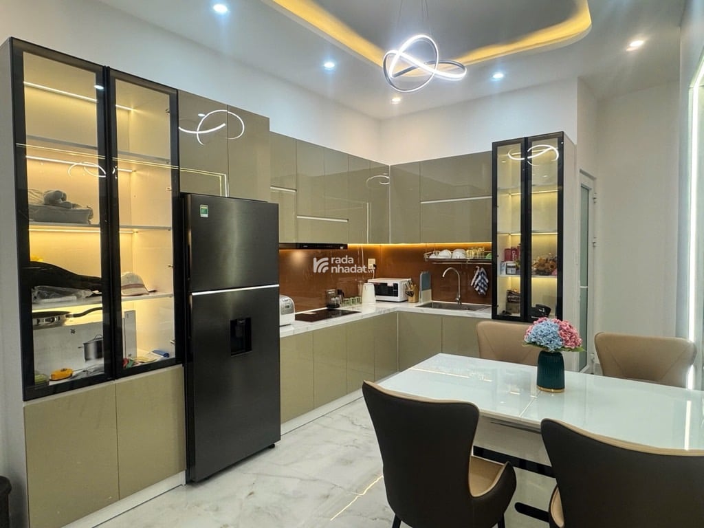 CHỈ 10.6 TỶ - 46/55.5M2 - LÊ HỒNG PHONG - QUẬN 10 - NHÀ MỚI ĐẸP LUNG LINH - TẶNG NỘI THẤT CAO CẤP