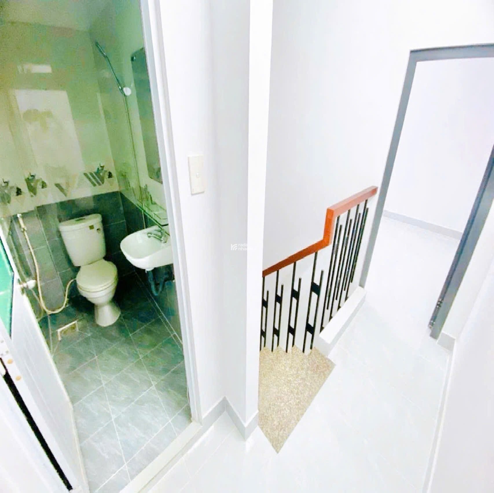 Bán nhà Hẻm xe hơi Cách Mạng Tháng Tám, Quận 10, 3.8 x 11 m, Giá 8.9 tỷ