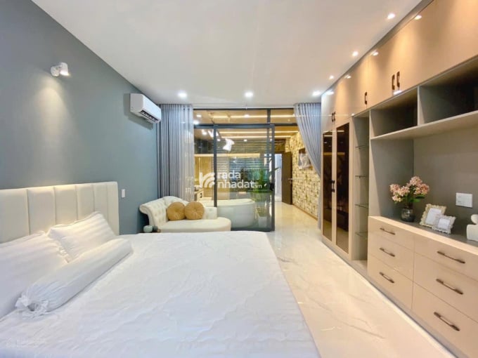 Sang nhượng nhà hẻm 1 sẹc Nguyễn Trãi, P14, Quận 5, cho thuê 16 triệu/tháng