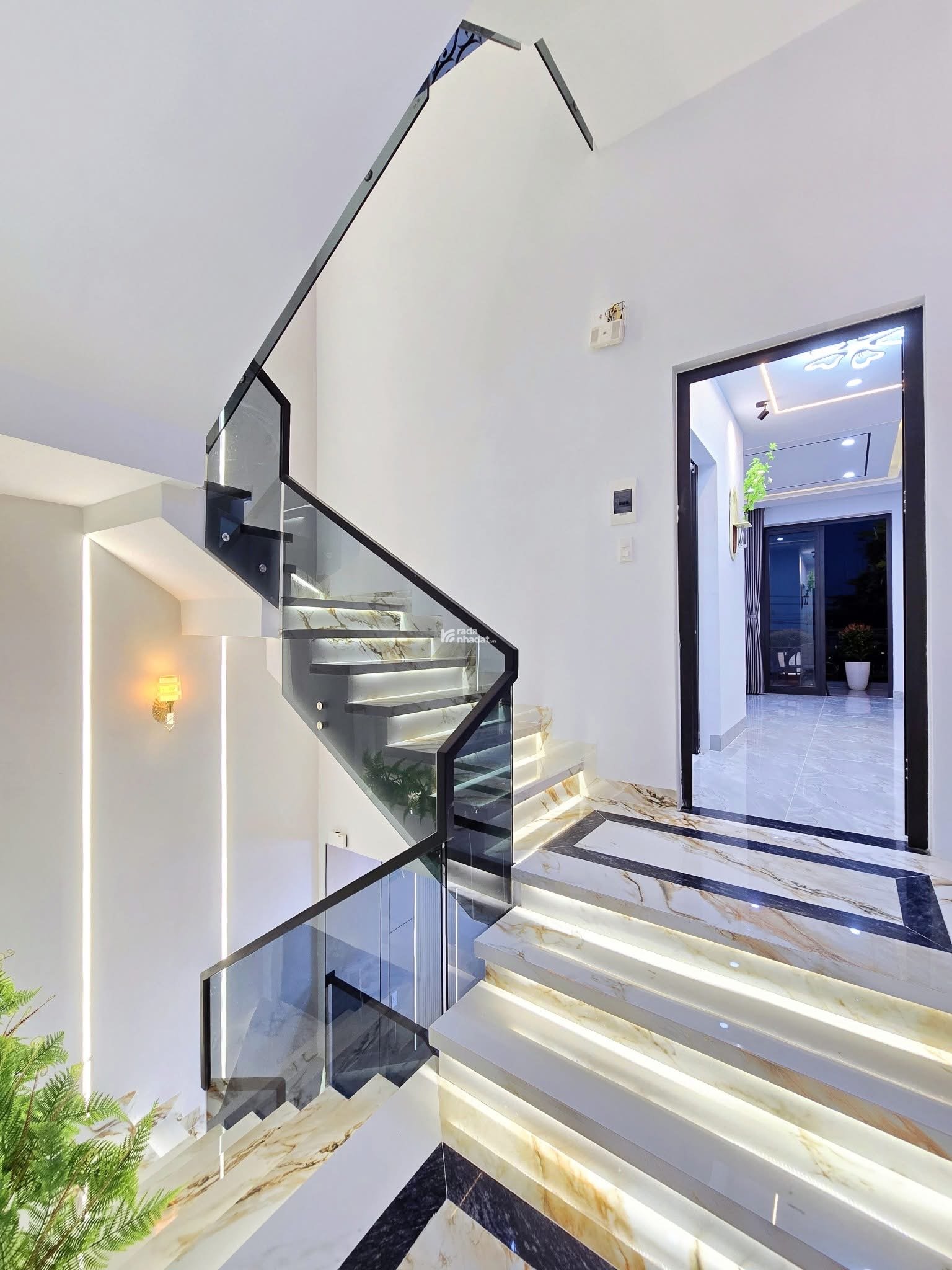 Chủ nhà cuối năm về Mỹ gửi nhà 3 tỷ 450 triệu, 69m2 đường Huỳnh Tấn Phát,phường Phú Thuận, Quận 7