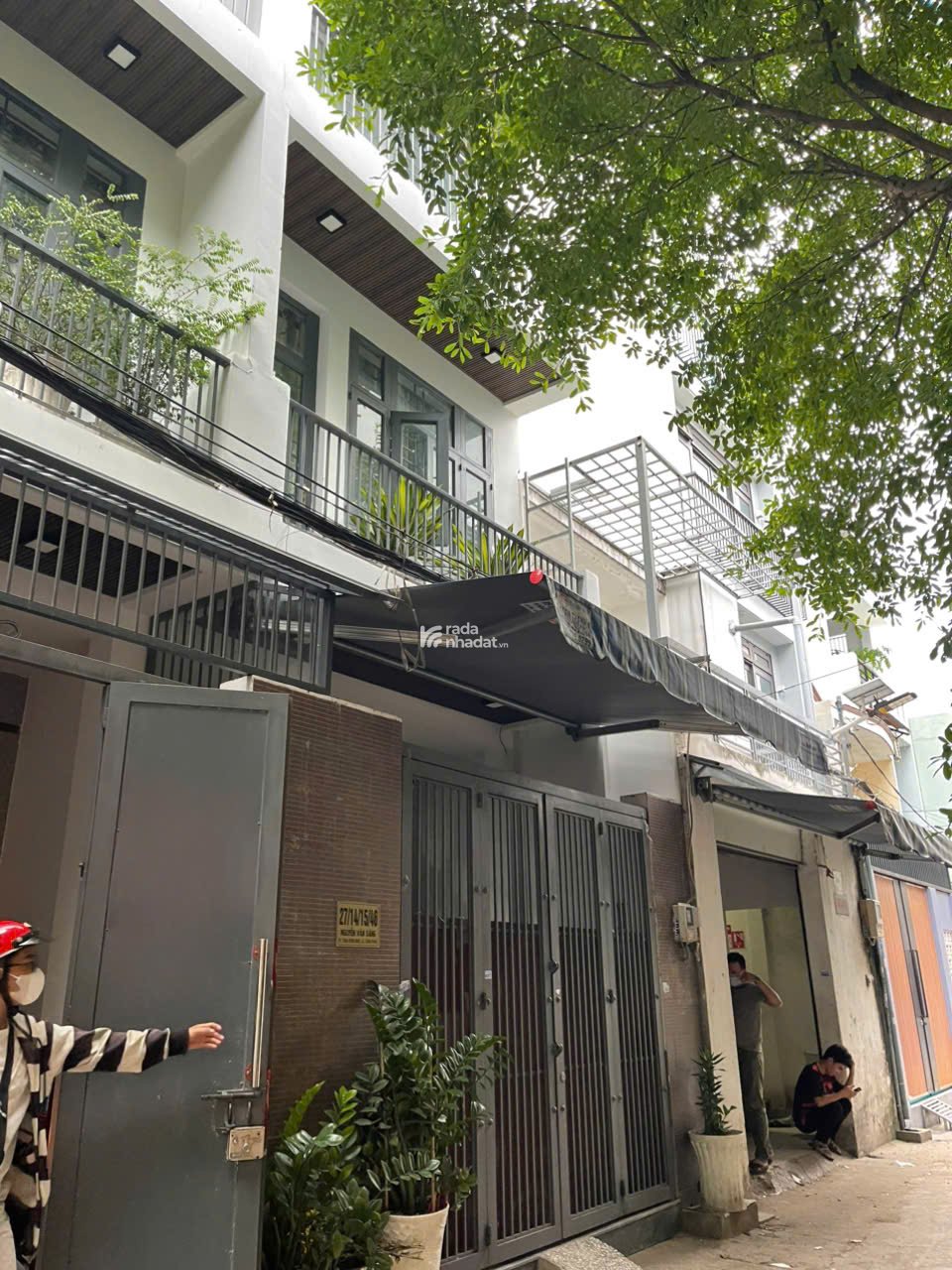 Nhà 1 trệt, 2 lầu tại Nguyện Thế Truyện, Tân Sơn Nhì, DT 60 m2, giá 8 tỷ có thương lượng