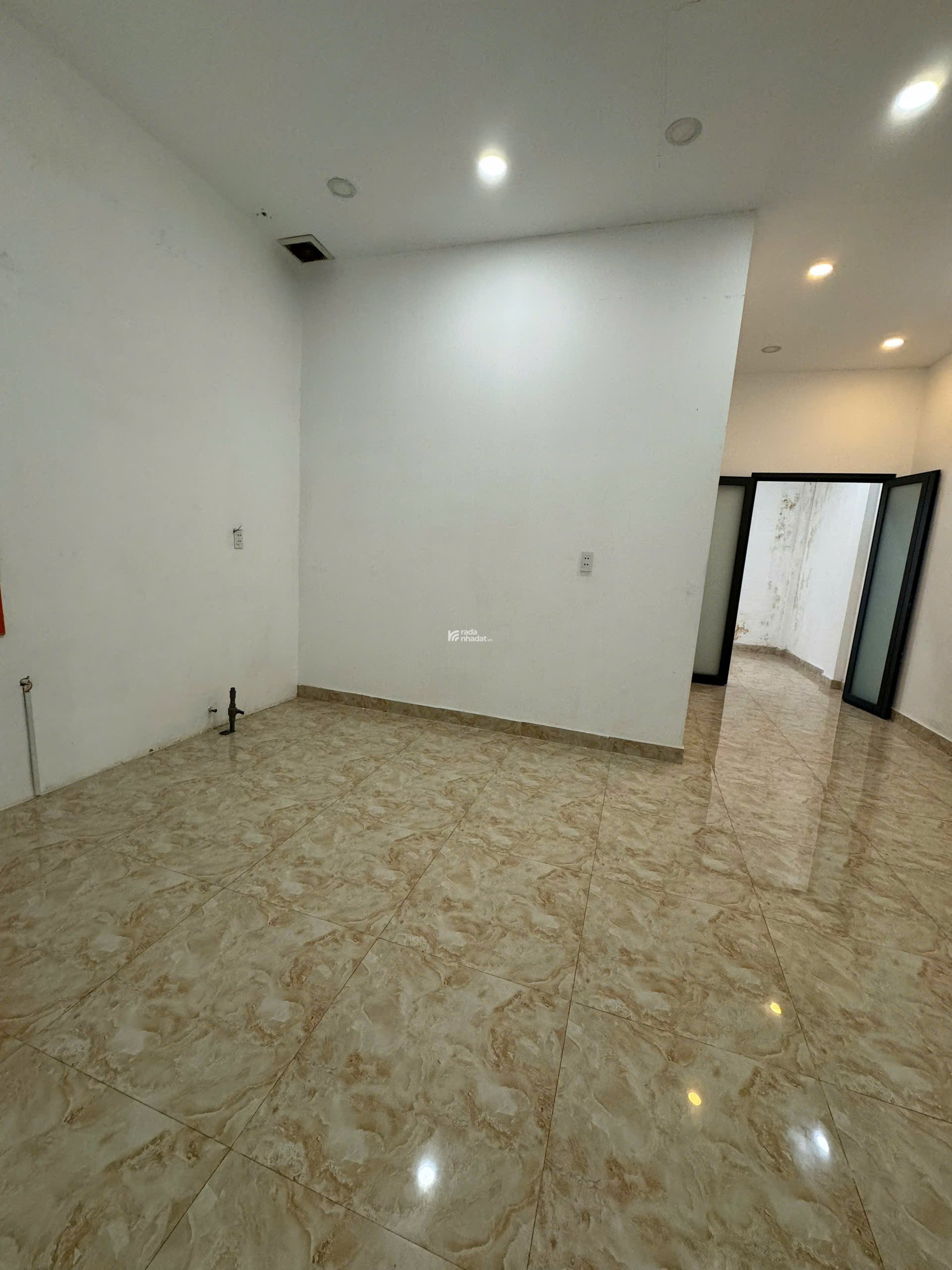 BÁN NHÀ HẺM XE HƠI PHÙ ĐỒNG THIÊN VƯƠNG QUẬN 5 - 7.6 TỶ 