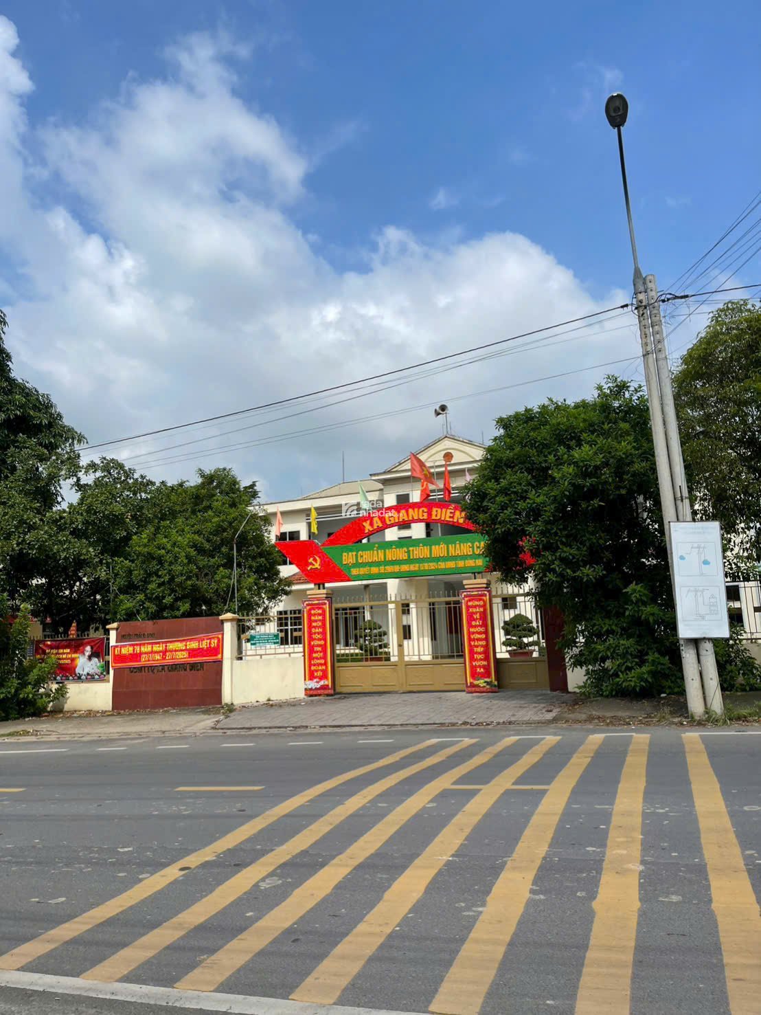 Hot nè bà con ! ưu đãi mua đất tặng vàng sjc