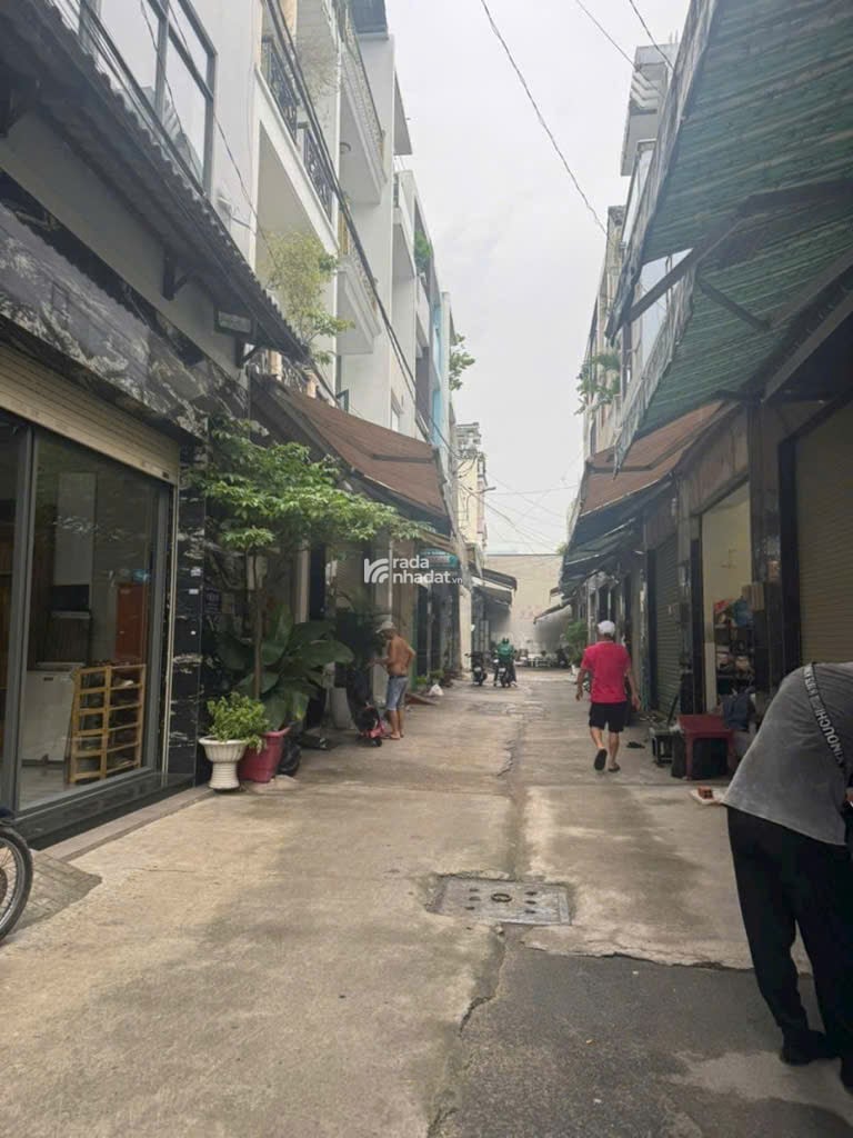 HẺM 1 SẸC,PHÚ THỌ HOÀ,TÂN PHÚ,KHU CHỢ VẢI (4m x 16m x 4 TẦNG) 8.9 TỶ TL