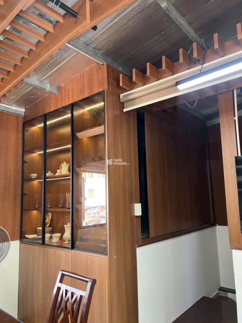 Bán tòa nhà mini tại đường Nguyễn Bỉnh Khiêm Quận 1 với diện tích 30.6m2 giá chỉ 14.9 tỷ