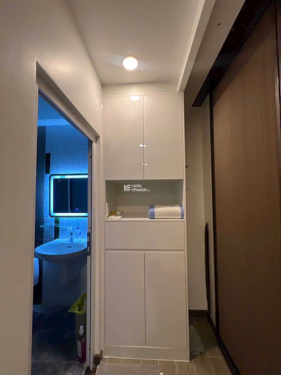 Bán tòa nhà mini tại đường Nguyễn Bỉnh Khiêm Quận 1 với diện tích 30.6m2 giá chỉ 14.9 tỷ