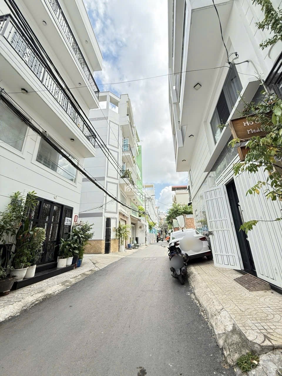 HẺM NHỰA XH THÔNG - KHÔNG QUY HOẠCH - 4 TẦNG BTCT HOÀN CÔNG ĐỦ