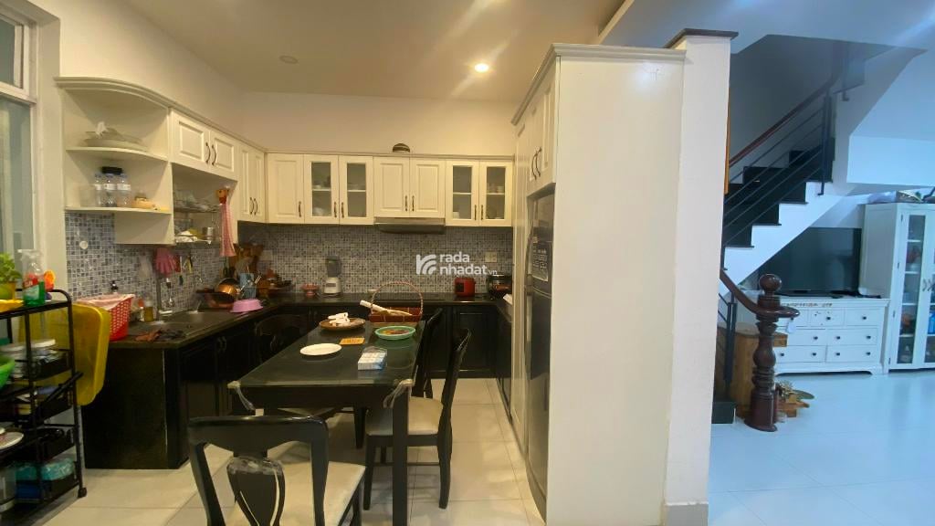 KHU KIỀU ĐÀM - SÁT VÁCH HIMLAM - NHÀ 4 TẦNG - TRẦN XUÂN SOẠN -Q.7-DT: 5*14.2M - 14 TỶ 550
