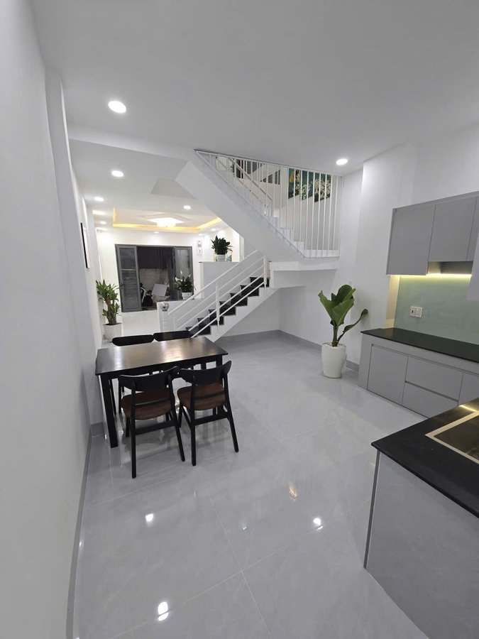 NHÀ MỚI ĐẸP , DỌN VÀO Ở NGAY ,HẺM 5M BÌNH TÂN