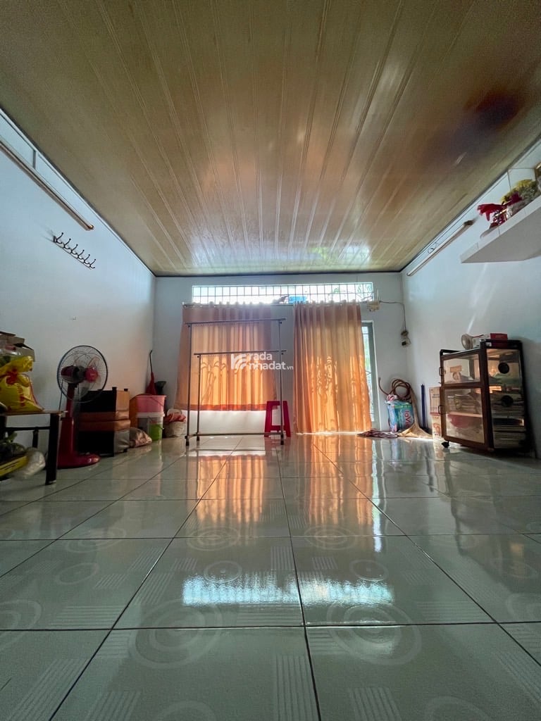 HXH NGAY TRUNG TÂM - BÌNH TÂN - NHÀ CỨNG CÁP