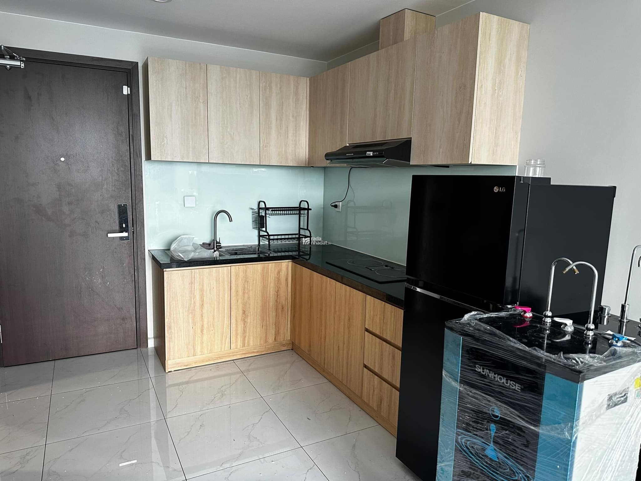Tìm khách thuê cho căn Ecolife Tố Hữu - 3PN giá thuê chỉ từ 16tr/tháng. LH: 0867 890 ***