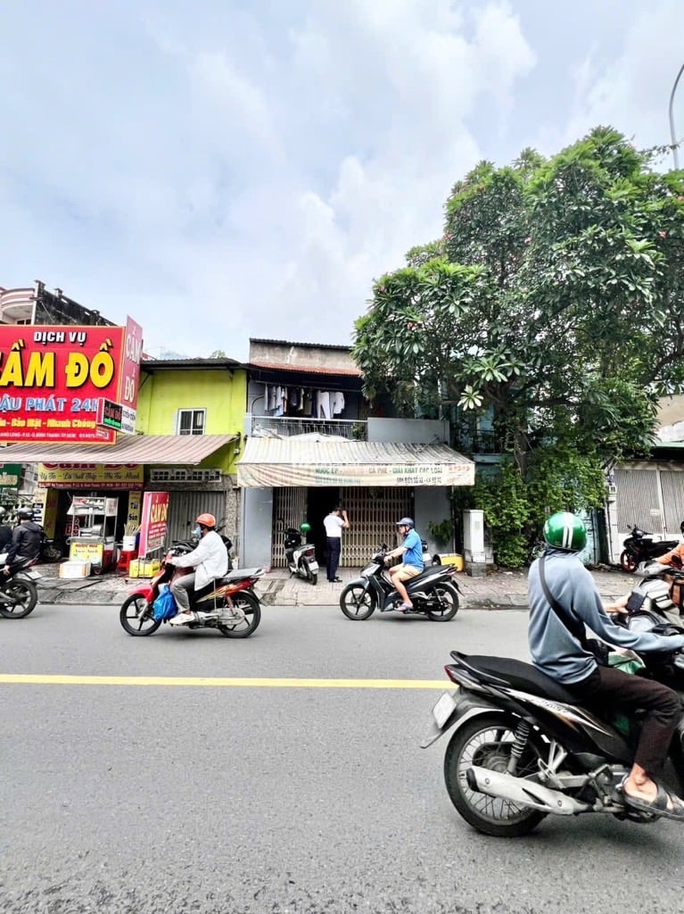 MT NƠ TRANG LONG, BÌNH THẠNH, 42M2 DÒNG TIỀN 17TR MỖI THÁNG. GIẢM 650TR CHỈ 5.7T TL 