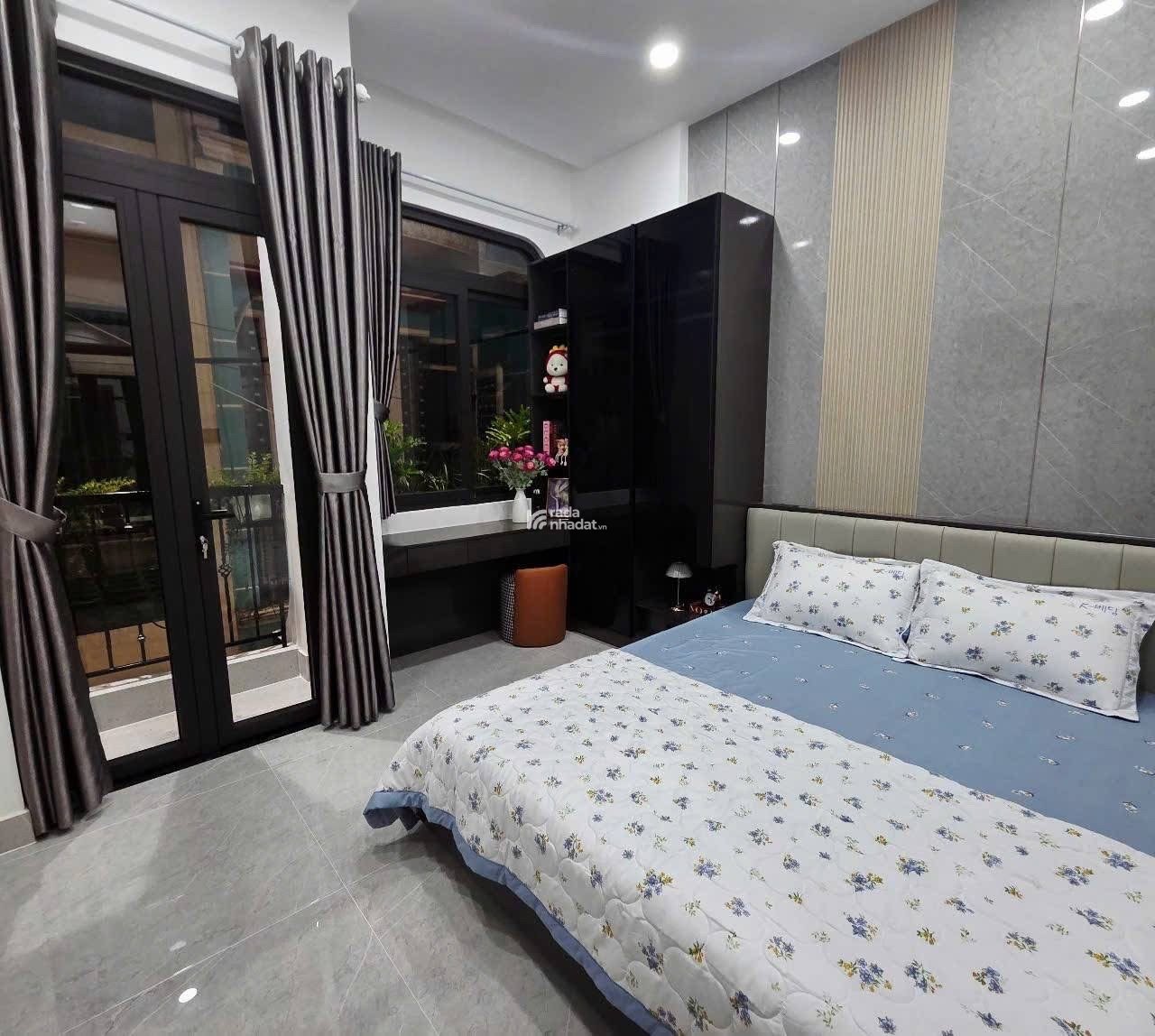 NHÀ 2 TẦNG HẺM XE HƠI 5M PHAN HUY ÍCH P15 - FULL NỘI THẤT - 4.95 TỶ TL