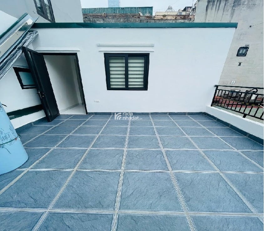 CẦU GIẤY 9.35 TỶ - NHÀ MỚI 2 THOÁNG - 6 TẦNG THANG MÁY - FULL NỘI THẤT TIỀN TỶ