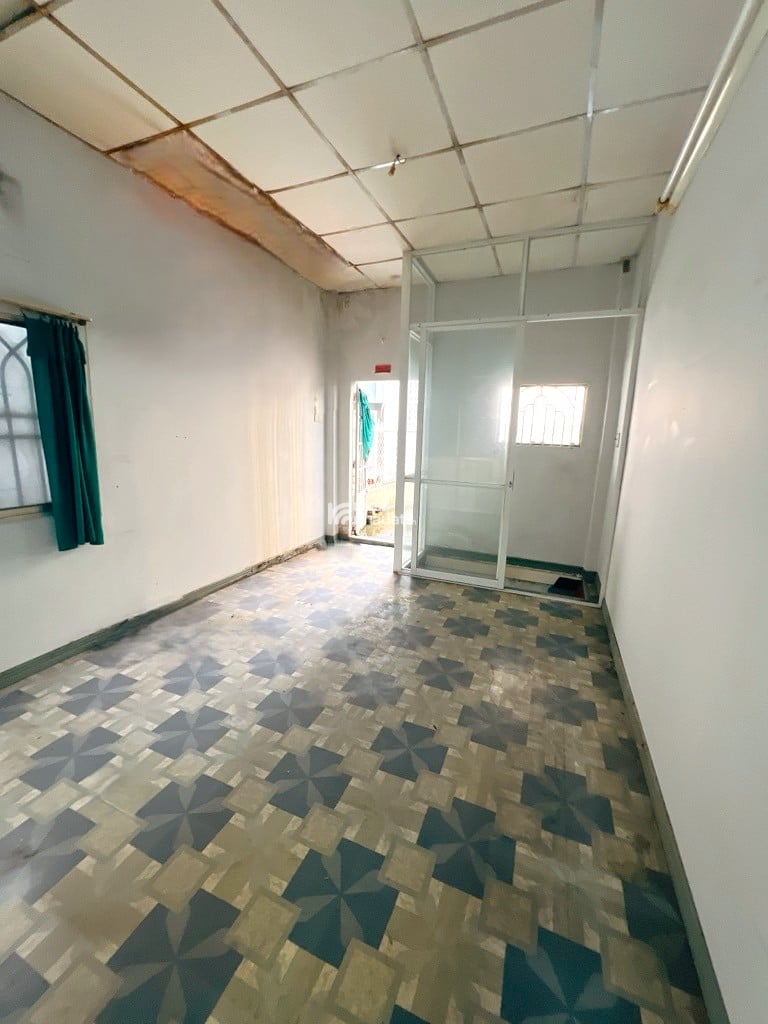 GẤP BÁN NHÀ NGÔ GIA TỰ, 34M2, 3 CĂN RA MẶT TIỀN, HẺM VĂN HOÁ 3M THÔNG, KHÔNG QUY HOẠCH, CHỈ 5.X TỶ.