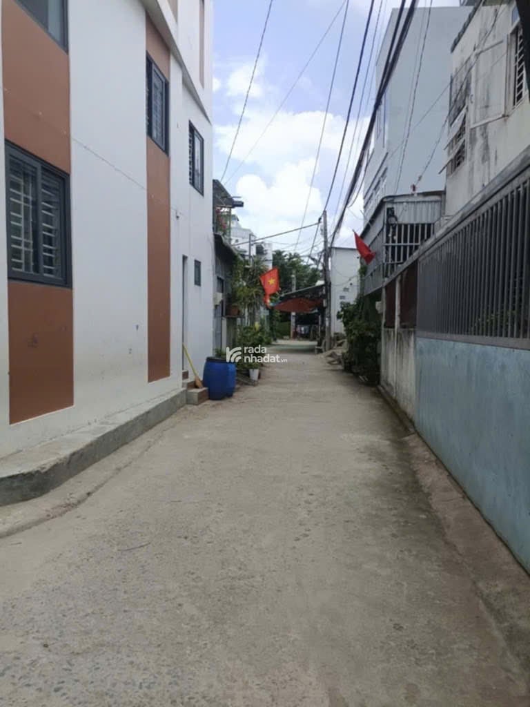 Bán Nhà 3 Tầng - HXH 7m Đường Võ Văn Hát, Quận 9. Giá Chỉ 5 Tỷ 