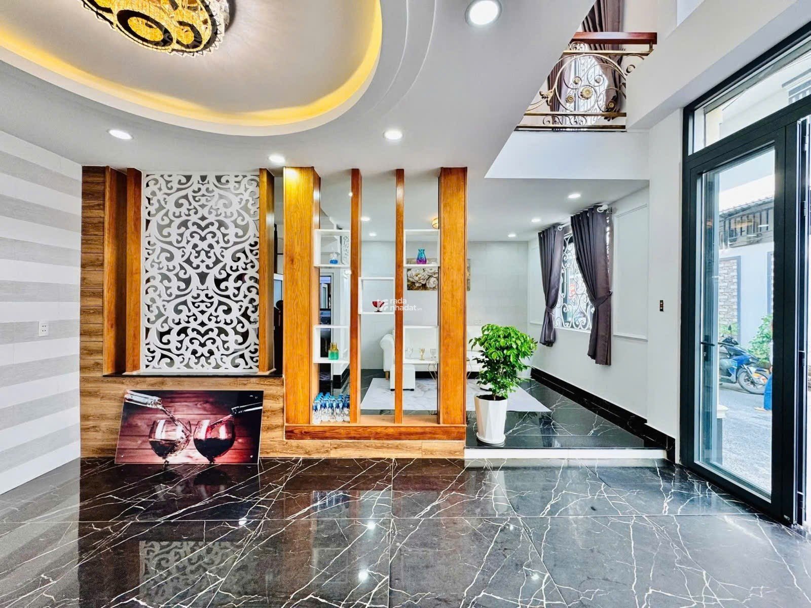 HẺM NHỰA XE TẢI - GARA Ô TÔ TRONG NHÀ - 5 TẦNG NGANG KHỦNG 6.8m - GẦN MT PHAN HUY ÍCH