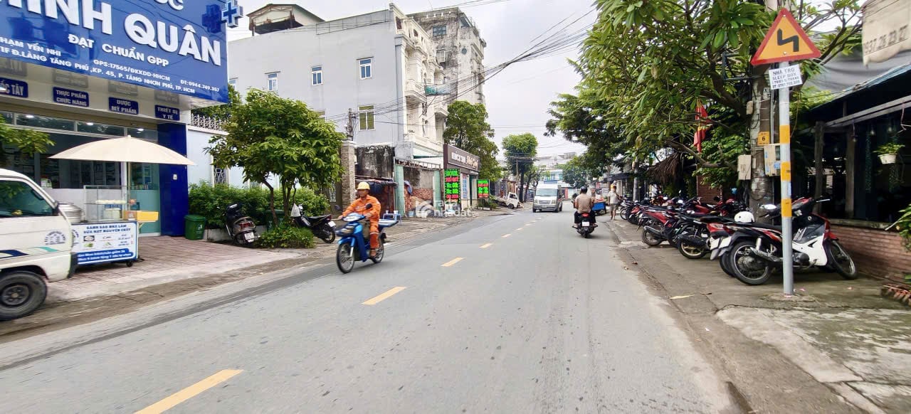 Bán Gấp Nhà 4 Tầng Mặt Tiền Hẻm Rộng Làng Tăng Nhơn Phú, Giá tốt, 4PN, 5WC, Sổ Sẵn, Giá 6.9 Tỷ