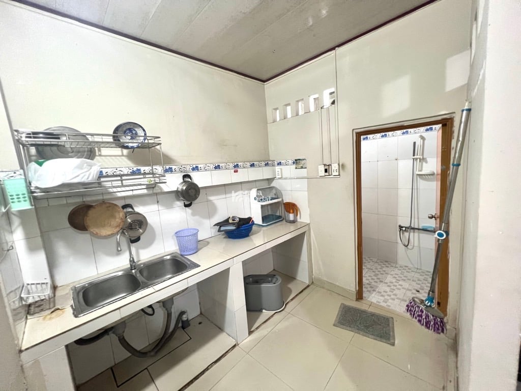 SÁT Q1. HẺM XE HƠI XÔ VIẾT NGHỆ TĨNH, BÌNH THẠNH, 46M2 TIỆN XÂY. GIẢM 350TR CHỈ 5.99T TL 