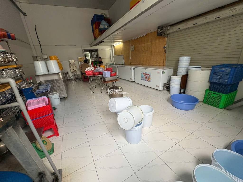 BÁN XƯỞNG MẶT TIỀN ẤP CHIẾN LƯỢC 143M2 10.5 TỶ THUÊ 32TRTHÁNG BÌNH TÂN