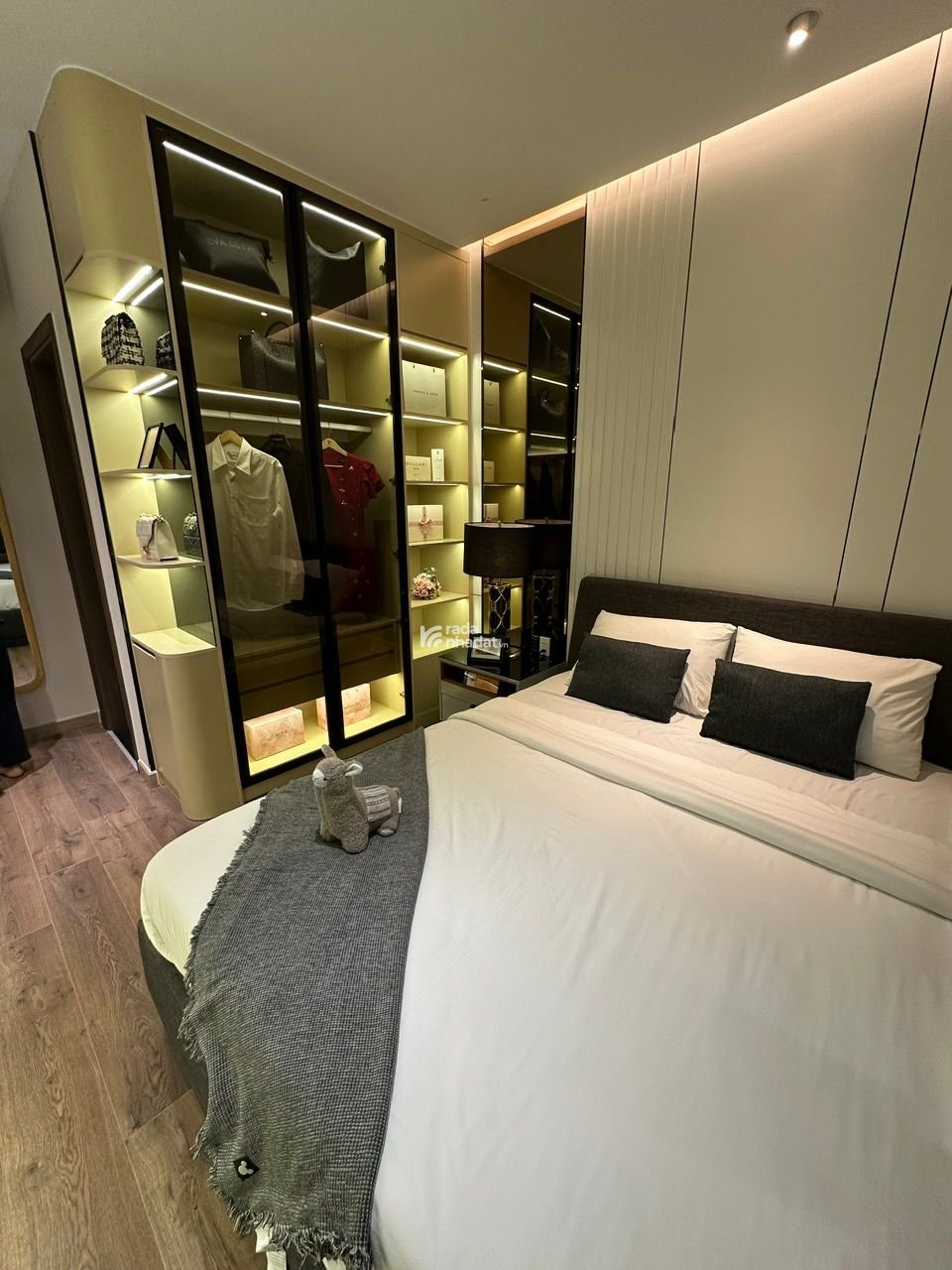 Chủ cần Bcons Plaza 2PN 2WC - Thanh Toán 470tr, nhận nhà, T10/2025 công chứng mua bán.