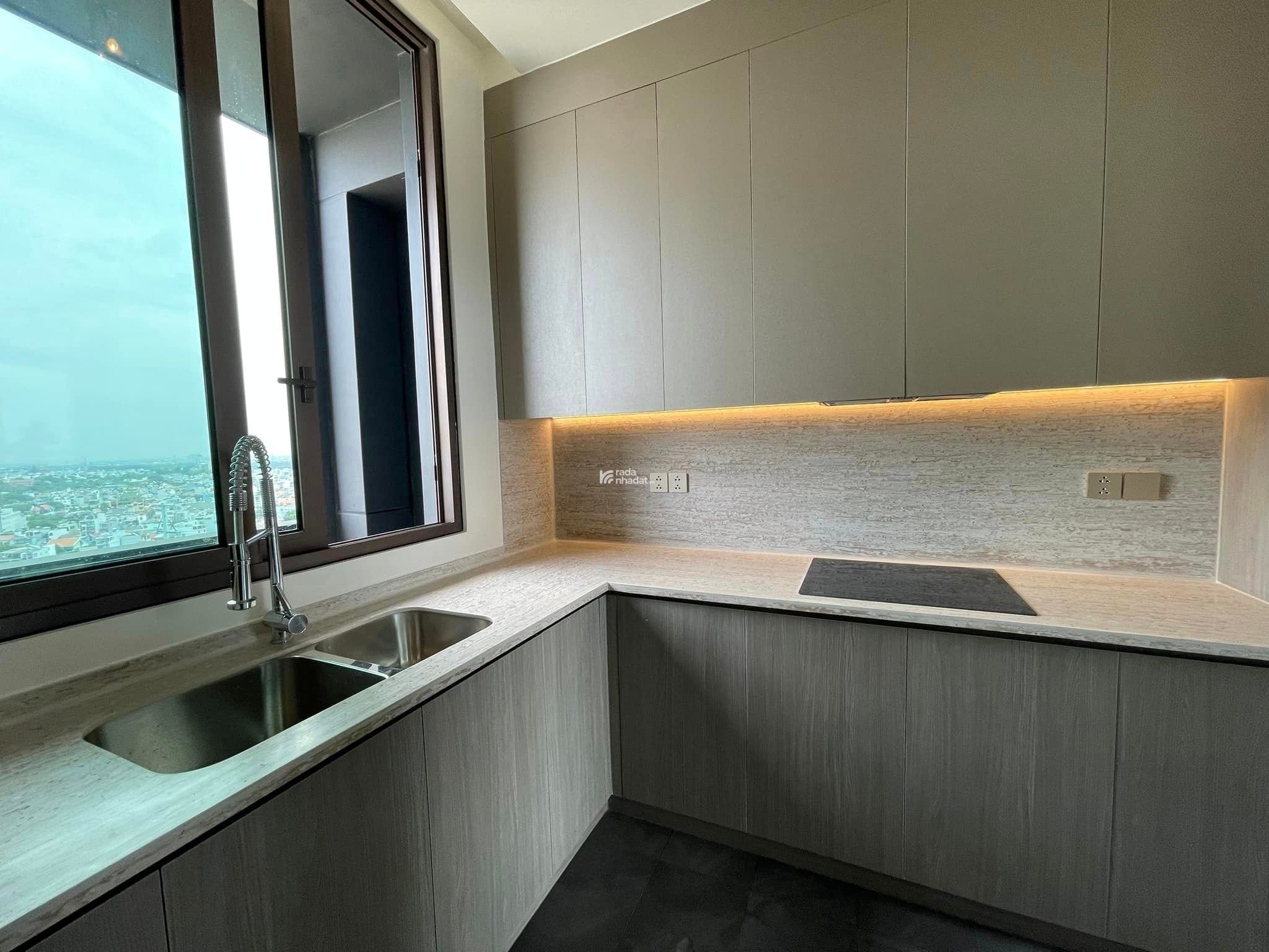 Cho thuê căn hộ DEFINE giá tốt 3PN1 325m2 110 triệu/tháng