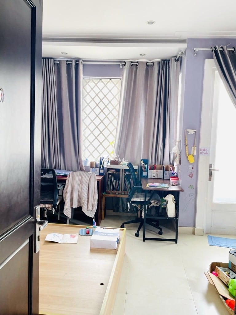 NHÀ MẶT TIỀN NGUYỄN CẢNH CHÂN NỖI DÀI – NGANG 5M – 4PN – HẺM TRƯỚC NHÀ GẦN 5M – DÂN TRÍ CAO