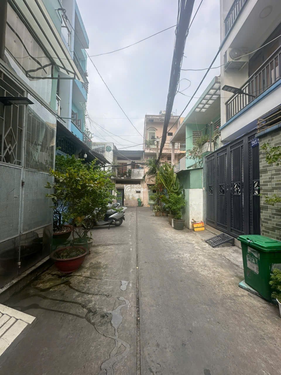 BÁN NHÀ 4 TẦNG ĐẸP - HẺM LẠC LONG QUÂN, P.3, Q.11 - GIÁ CHỈ 8.5 TỶ
