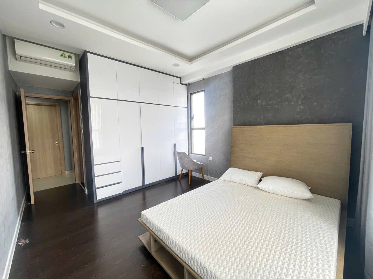 Bán căn 3PN 9.2 tỷ tại The Sun Avenue, 96m2, full nội thất, Đông Nam mát, vào ở ngay
