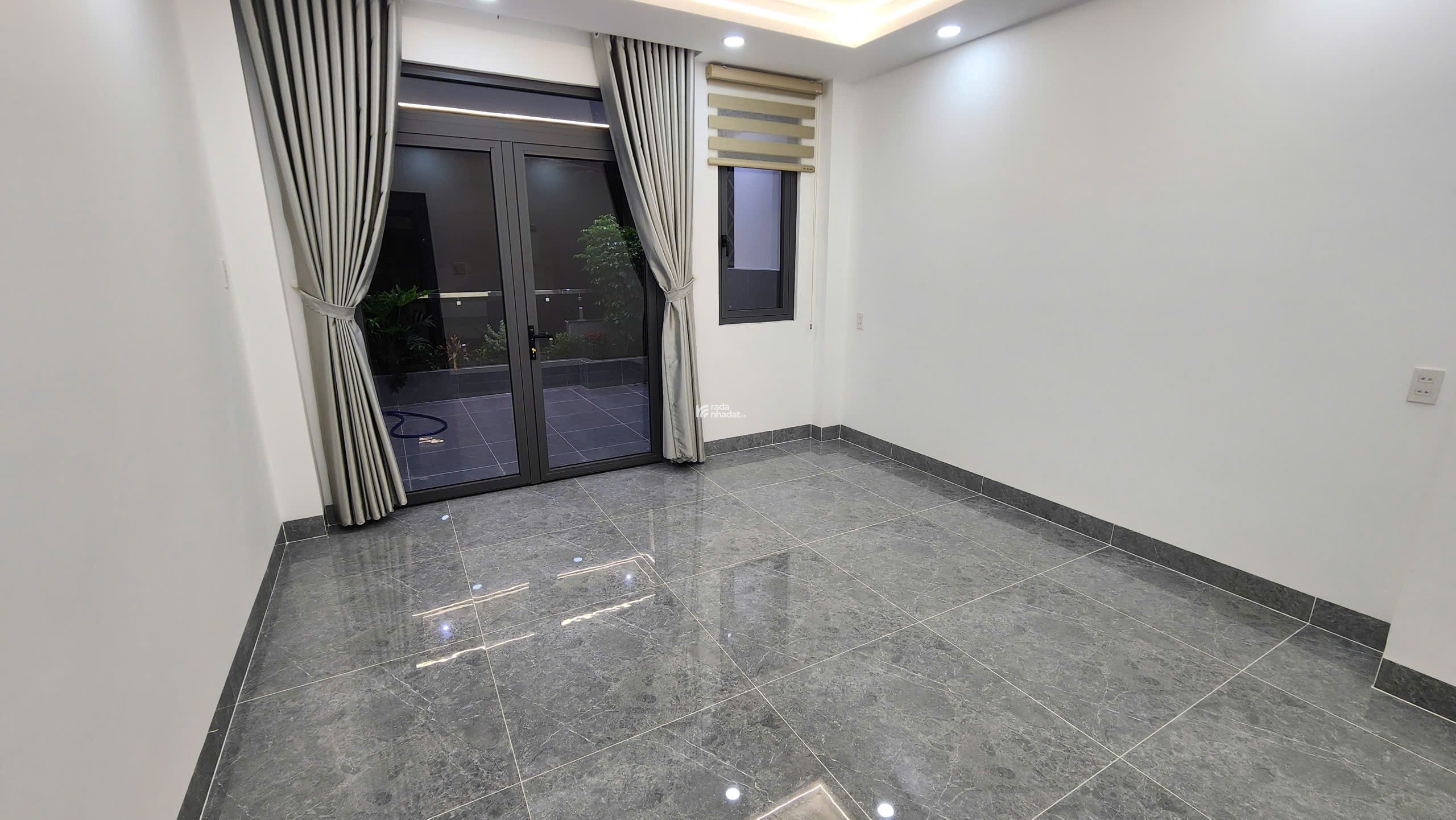 SIÊU MẪU CHÂN DÀI - NHÀ PHỐ 4x28M FULL NỘI THẤT TX21, THỚI AN, Q12 