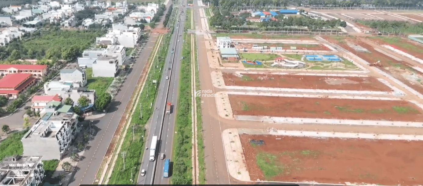 Bán Đất mặt tiền đường QL1A - thị trấn Dầu Giây