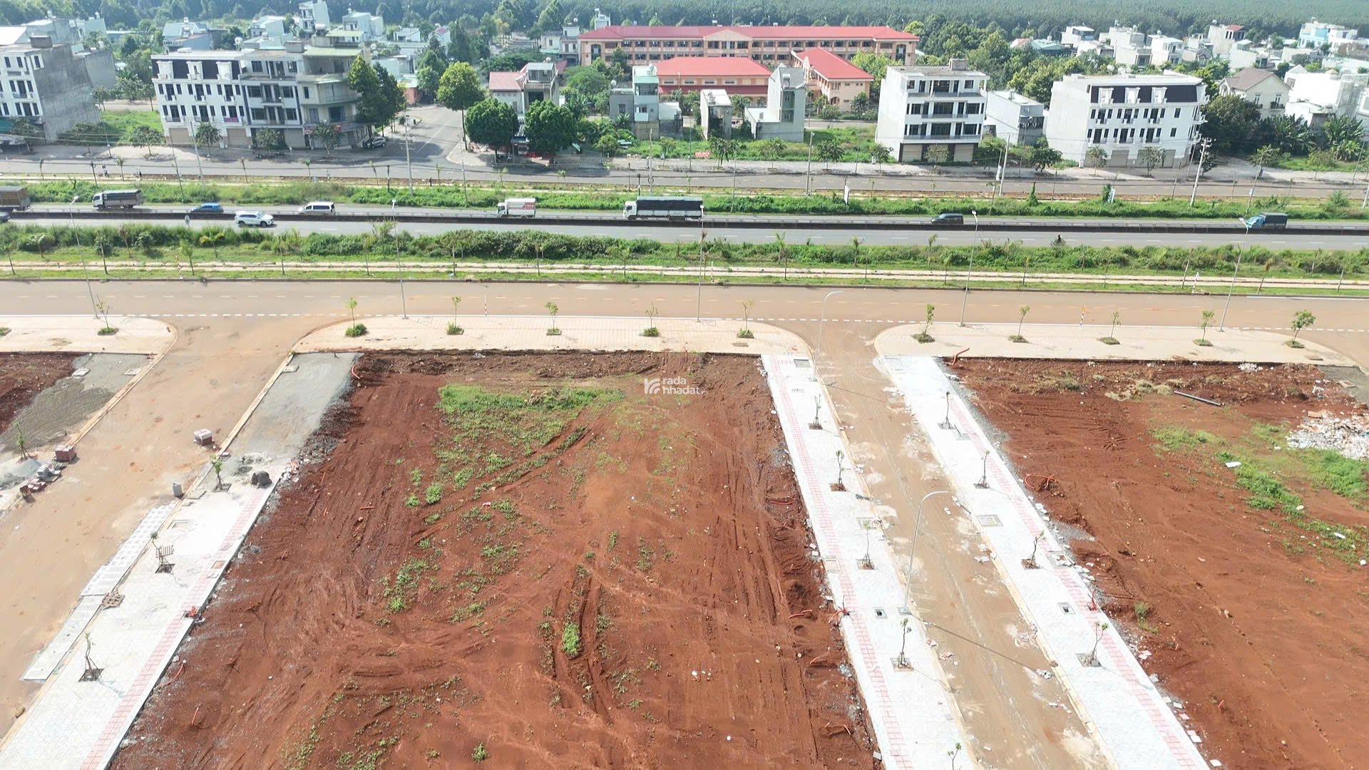 Bán Đất mặt tiền đường QL1A - thị trấn Dầu Giây