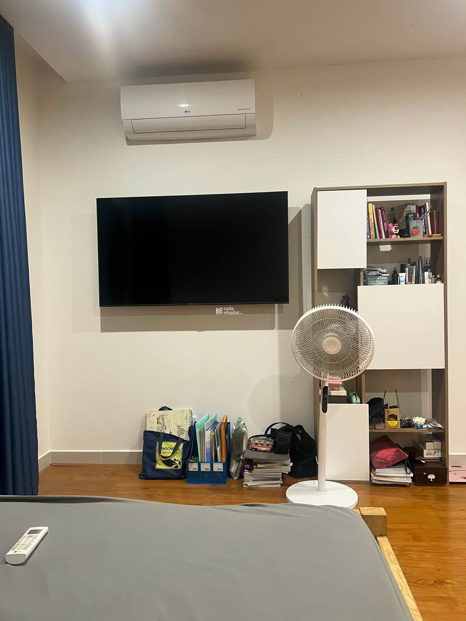 Cho thuê Vincom Đồng Khởi Quận 1 - 170m2 3PN 2WC view sông  nhà thờ Đức Bà