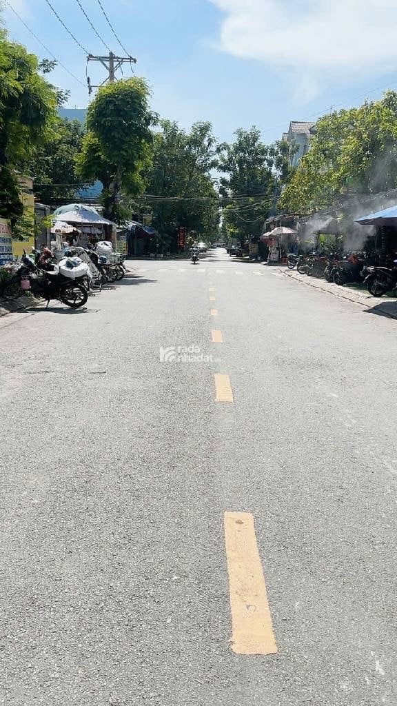 Bán nhà đường Phạm Đăng Giảng