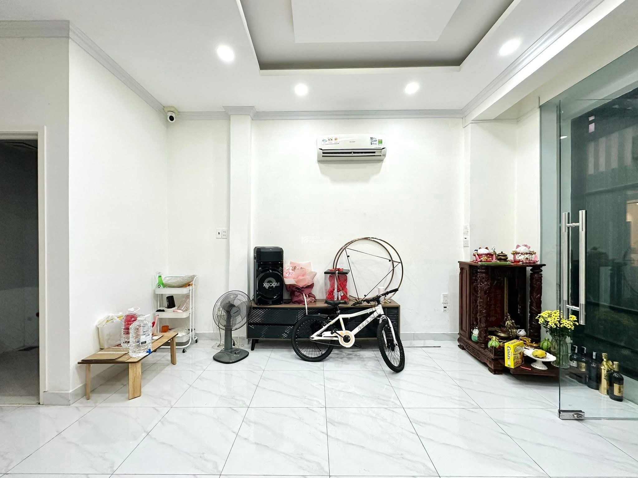 NHÀ ĐẸP 5 TẦNG HẺM NHỰA Ô TÔ TRÁNH - KINH DOANH SIÊU ĐỈNH - HOÀNG VĂN THỤ P8 PHÚ NHUẬN - 10.35 TỶ