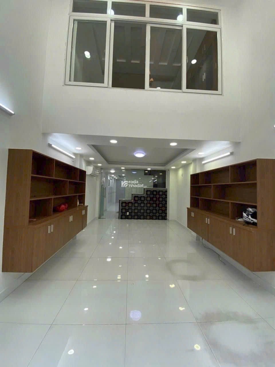 Gấp bán nhà 33m2 2tỷ050 Chu Văn An P12 Bình Thạnh. Sổ hồng riêng
