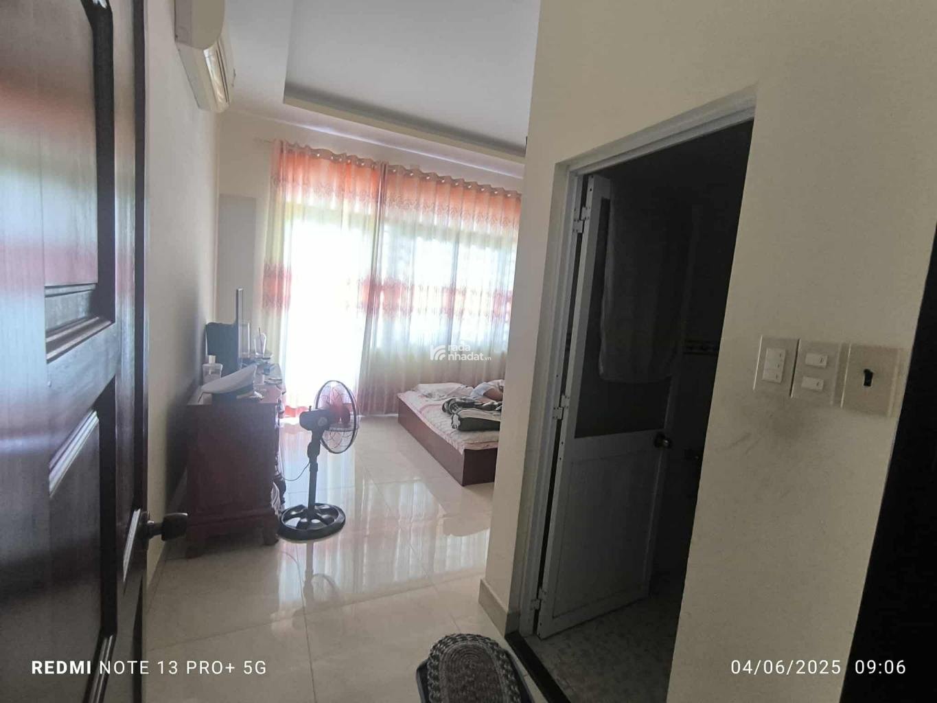 BÁN NHÀ 3 TẦNG HẺM 5m OTO NGỦ TRONG NHÀ, GẦN NGUYỄN THỊ ĐỊNH 4,5X19 CHỈ 8,5 TỶ.